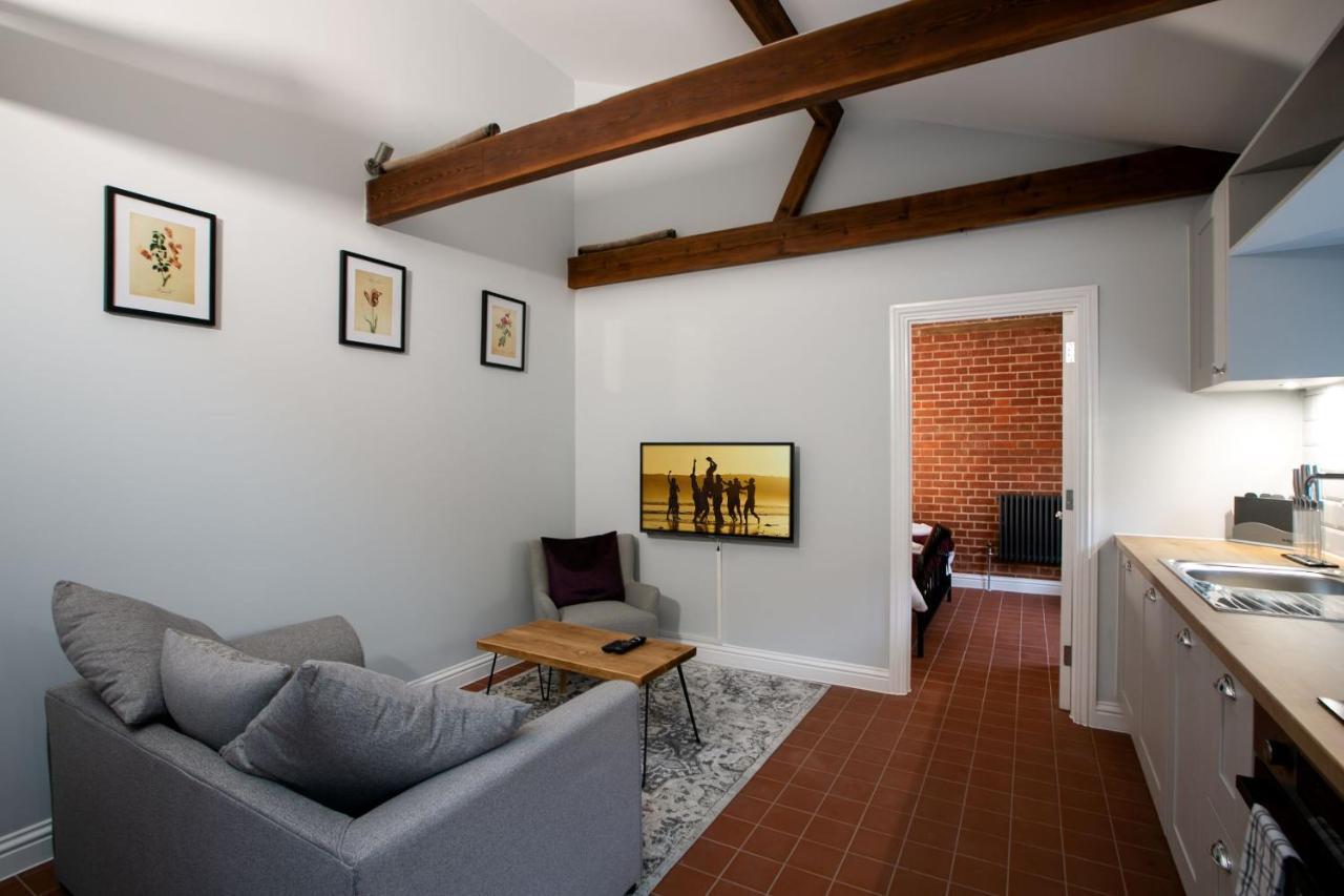 Accommodation At Salomons Estate Royal Tunbridge Wells Esterno foto