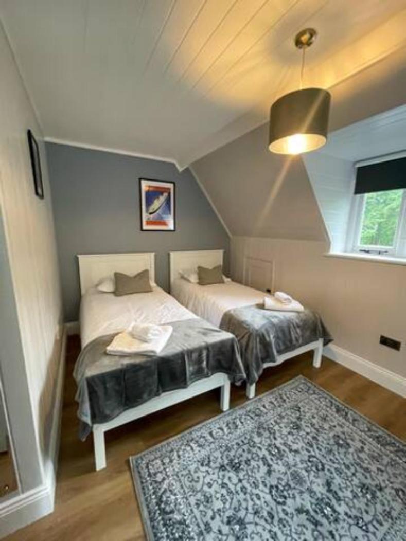 Accommodation At Salomons Estate Royal Tunbridge Wells Esterno foto