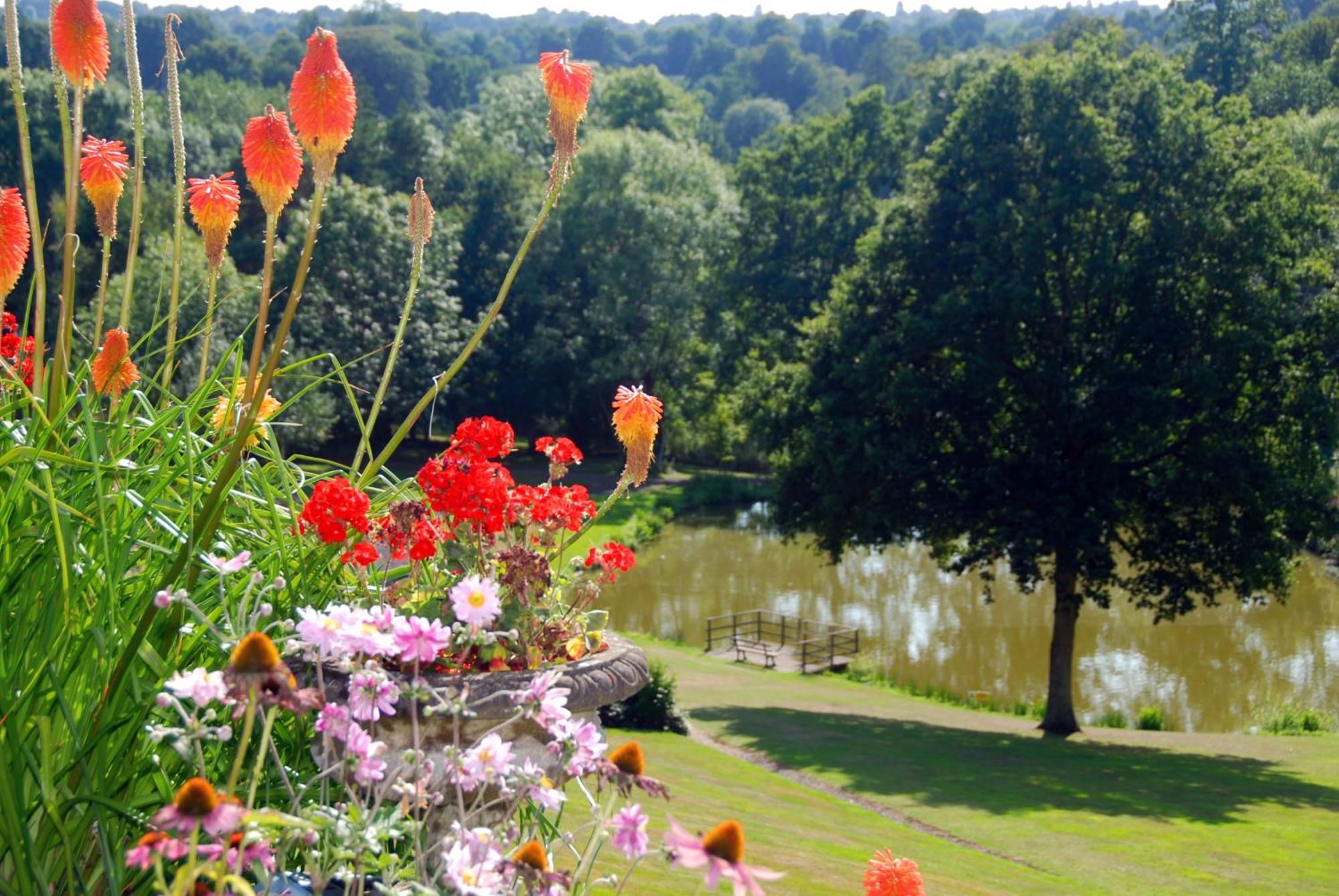 Accommodation At Salomons Estate Royal Tunbridge Wells Esterno foto